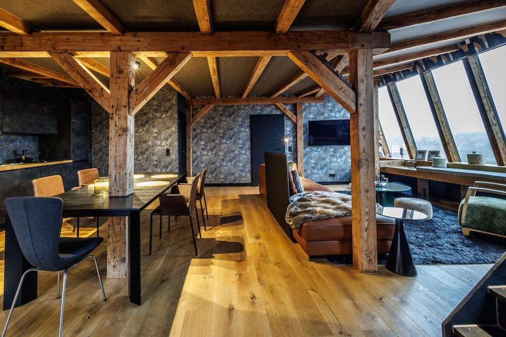 Himmlisches Penthouse Am Fischmarkt شتاده المظهر الخارجي الصورة